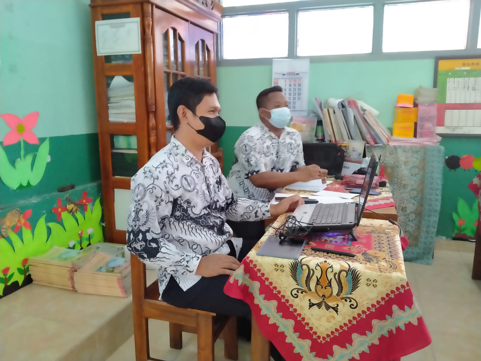 Rapat di Akhir Bulan Maret 2022