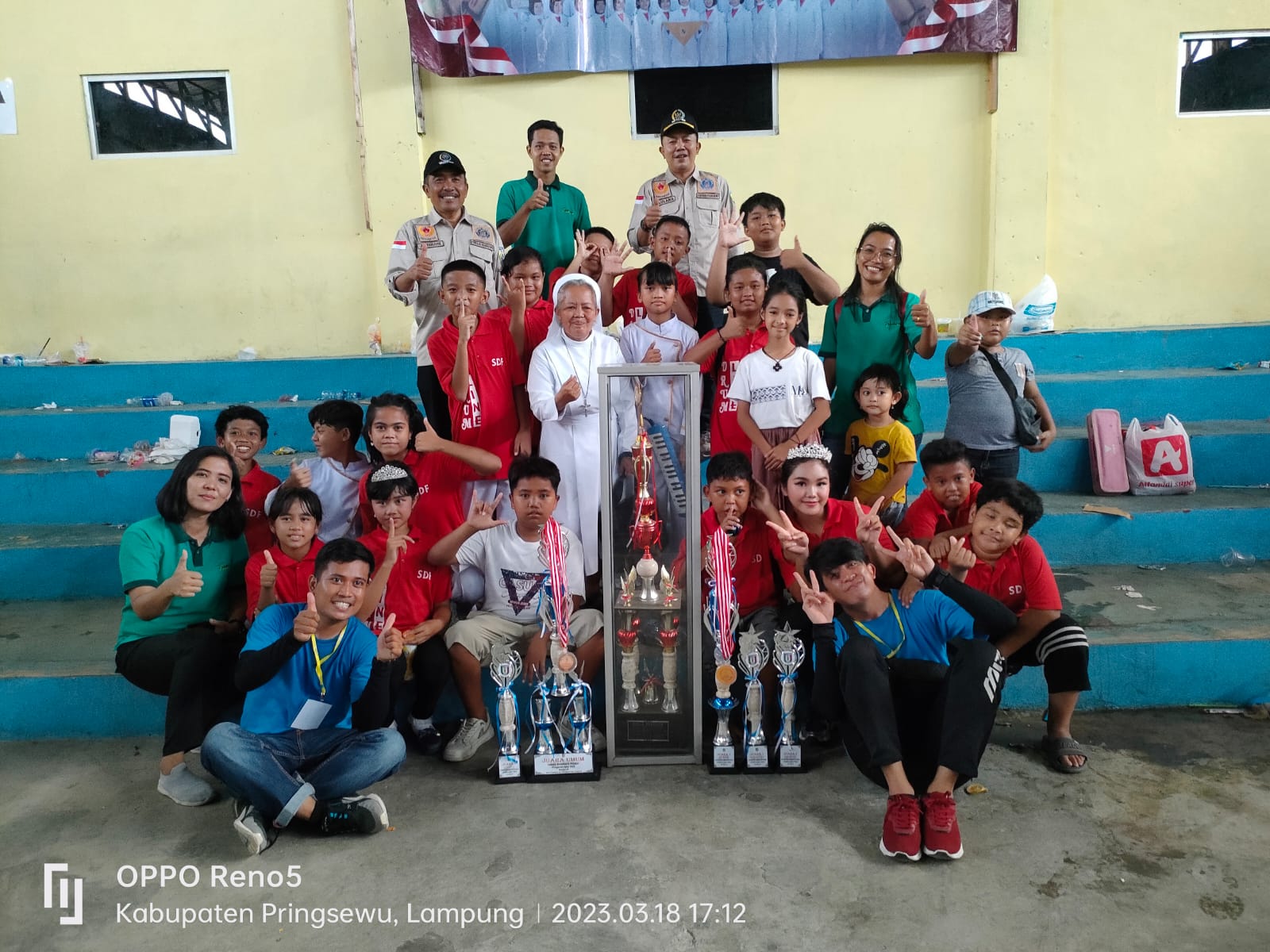 SD Fransiskus Pringsewu Raih Juara Umum Dalam PDBI Pringsewu Open Drum Band Pelajar Small Group 2023