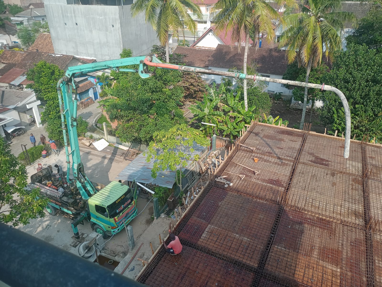 PENGECORAN LANTAI 2 SD FRANSISKUS PRINGSEWU