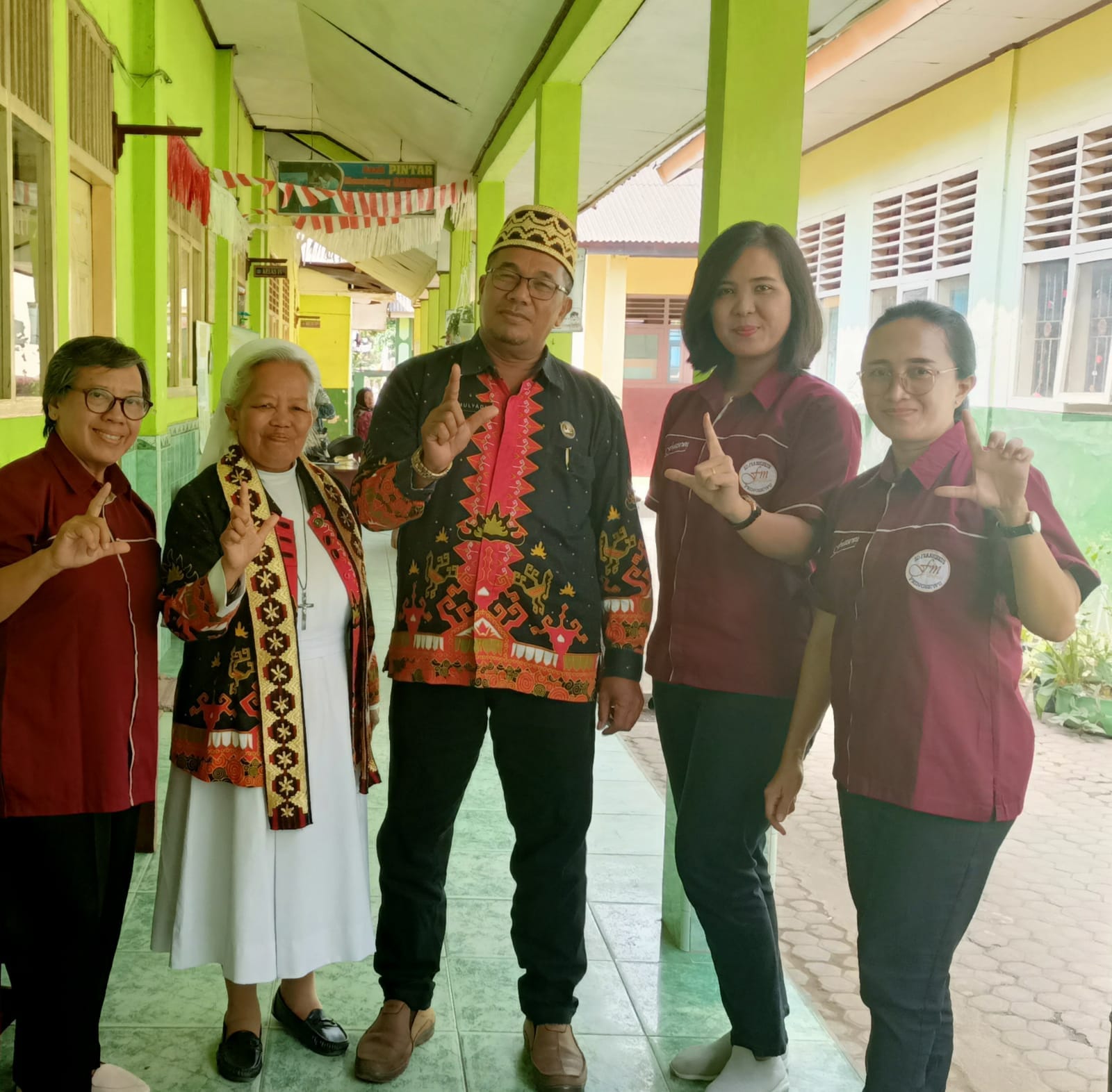 PRESTASI DALAM RANGKA FESTIVAL TUNAS BAHASA IBU
