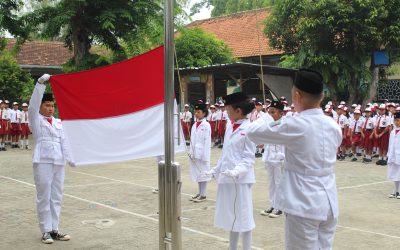 Upacara Memperingati Hari Pahlawan 2025